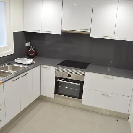 Ad Apartamento *